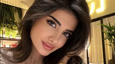 عشق في ظروف قاسېة بقلم اسراء إبراهيم 